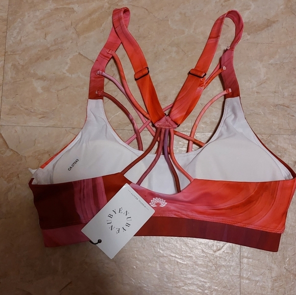 Nubyen sport bra bnwt size  S - Picture 4 of 5